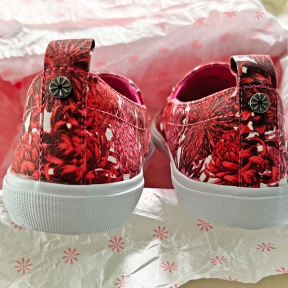 FLATS, ISAAC MIZRAHI, LADIES 8B, SLIP ON, CRYSANTHEMUM PINK MULTI, CANVAS, NEW - Picture 10 of 10